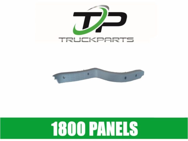 RH SCUFF PLATE 300 SERIES